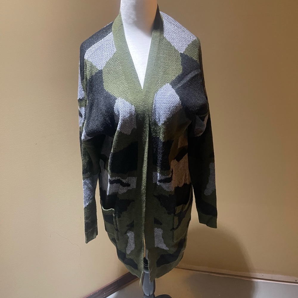 👻🎃CLEARANCE🎃👻 Dex cardigan
